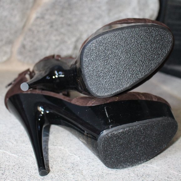 Farenheit HUGO-7 High Heel Shoes NWOT - Picture 6 of 7